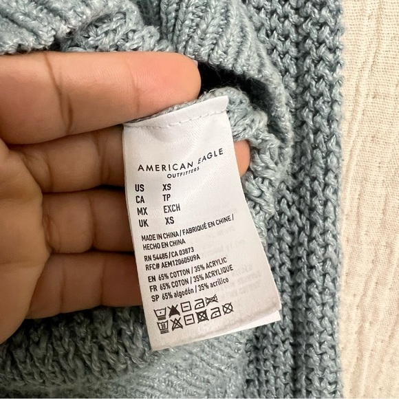 American Eagle Blue Ribbed Sweater size XS - Picture 4 of 6